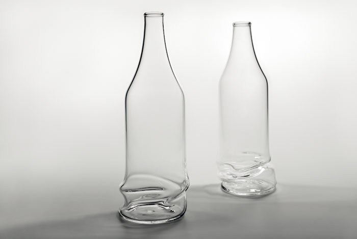 Agnieszka Bar, "Melt Bottle", 2008, szkło borosilikonowe ręcznie formowane, fot. dzięki uprzejmości artystki
